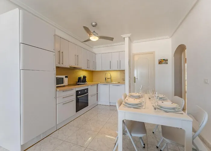 Blue Yellow Paradise, Ocean View דירה *